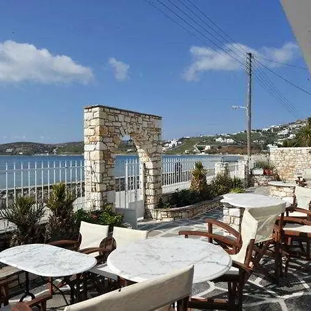 阿尔基奥酒店 3*